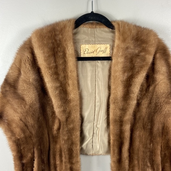 VINTAGE David Graff Albany 50’s Mink Cape - Picture 4 of 14